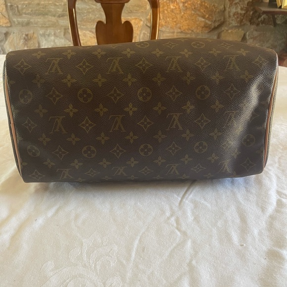 Louis Vuitton Speedy (largest size) - Picture 9 of 9